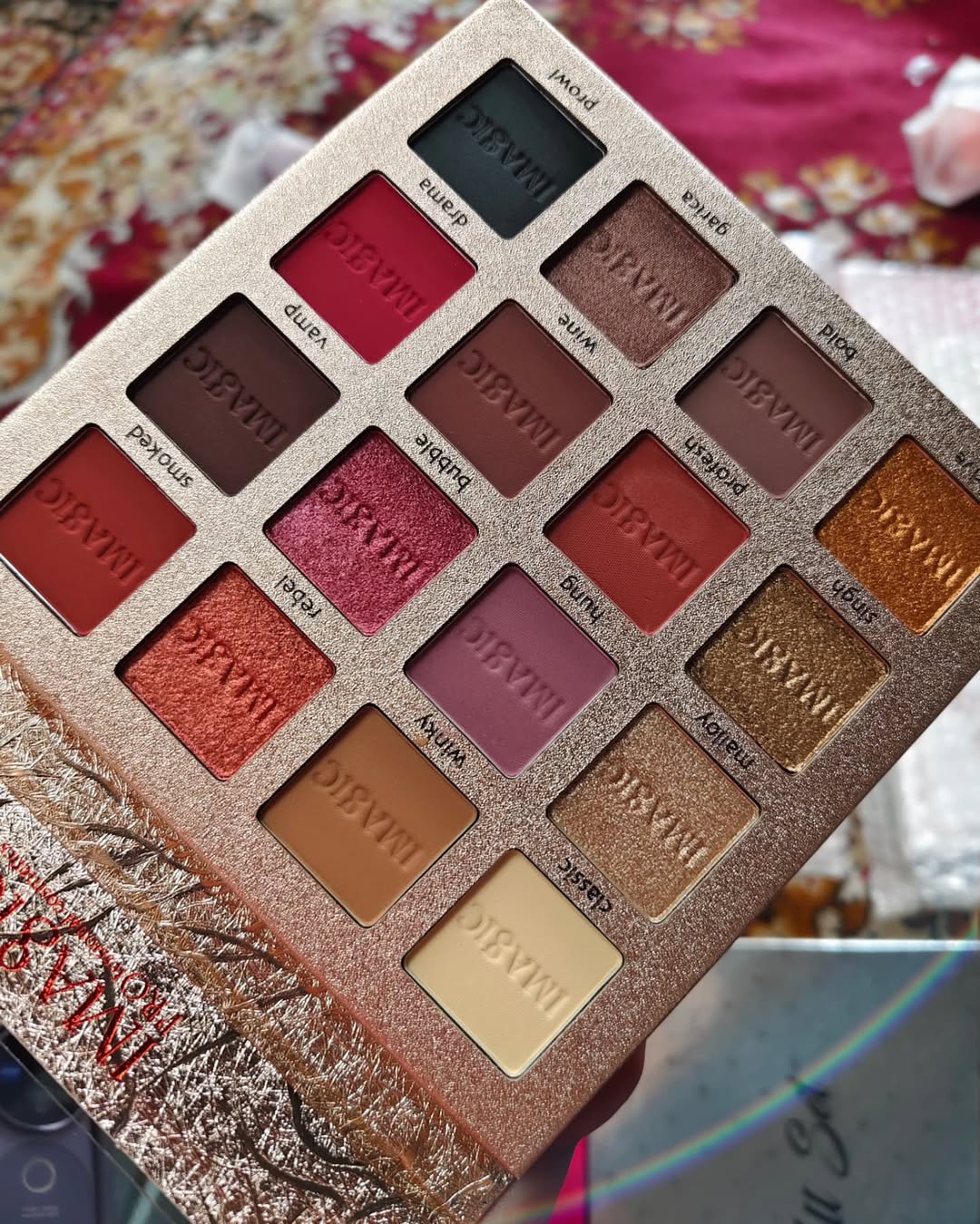 IMAGIC Professional 16 Colour Eyeshadow Palette